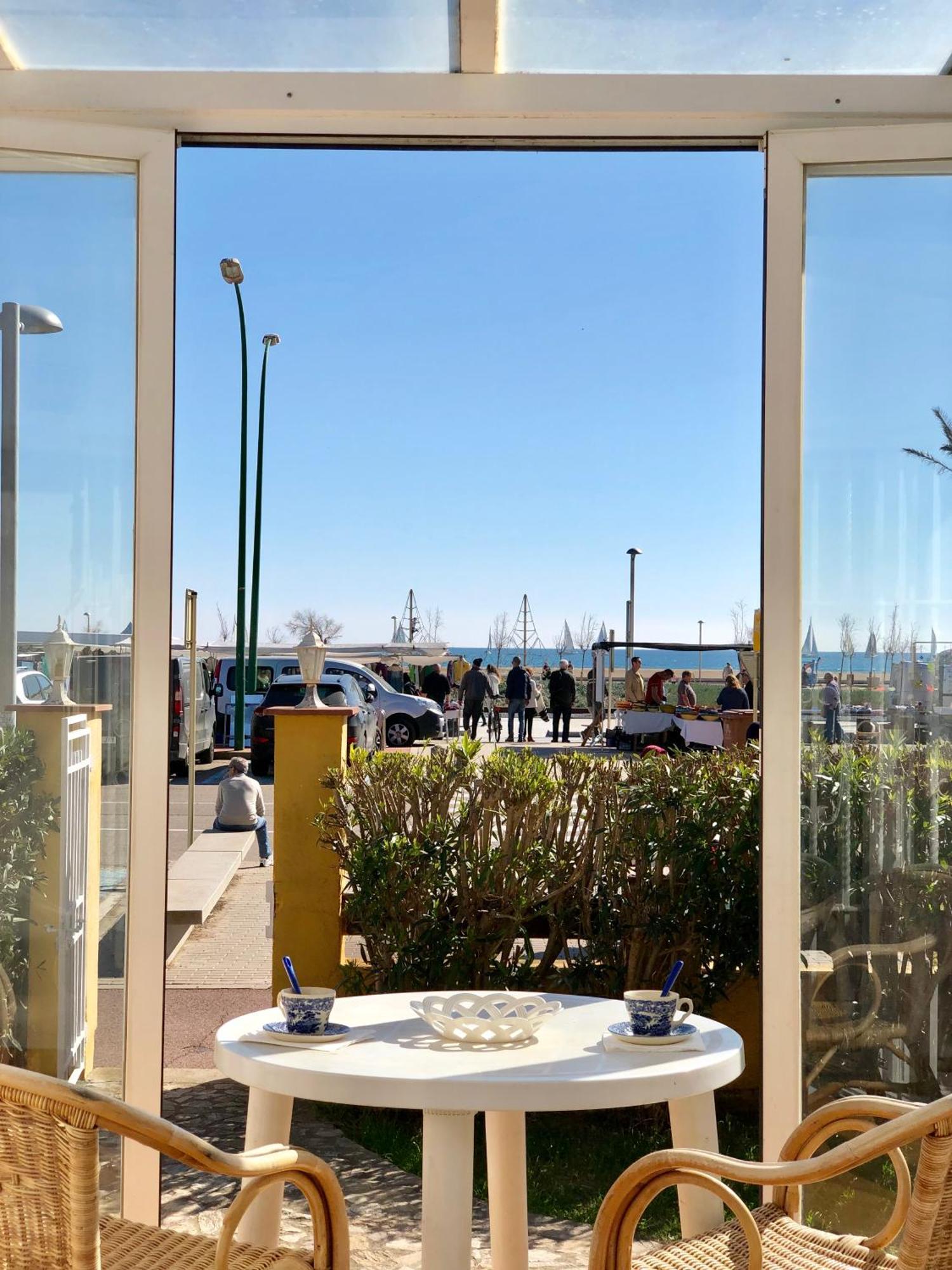 Apartament Amb Jardi A La Platja D'Empuriabrava Exterior photo