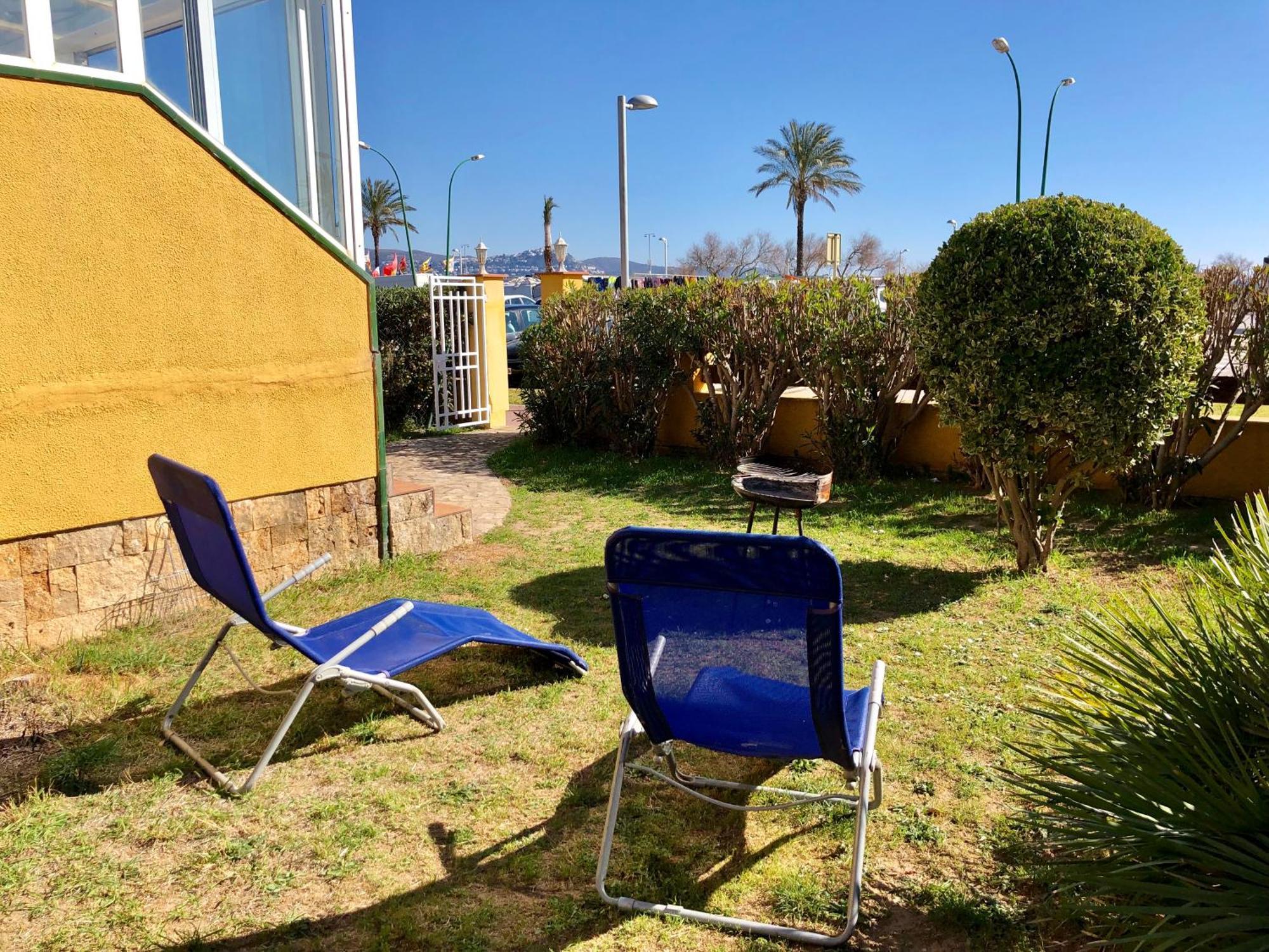 Apartament Amb Jardi A La Platja D'Empuriabrava Exterior photo
