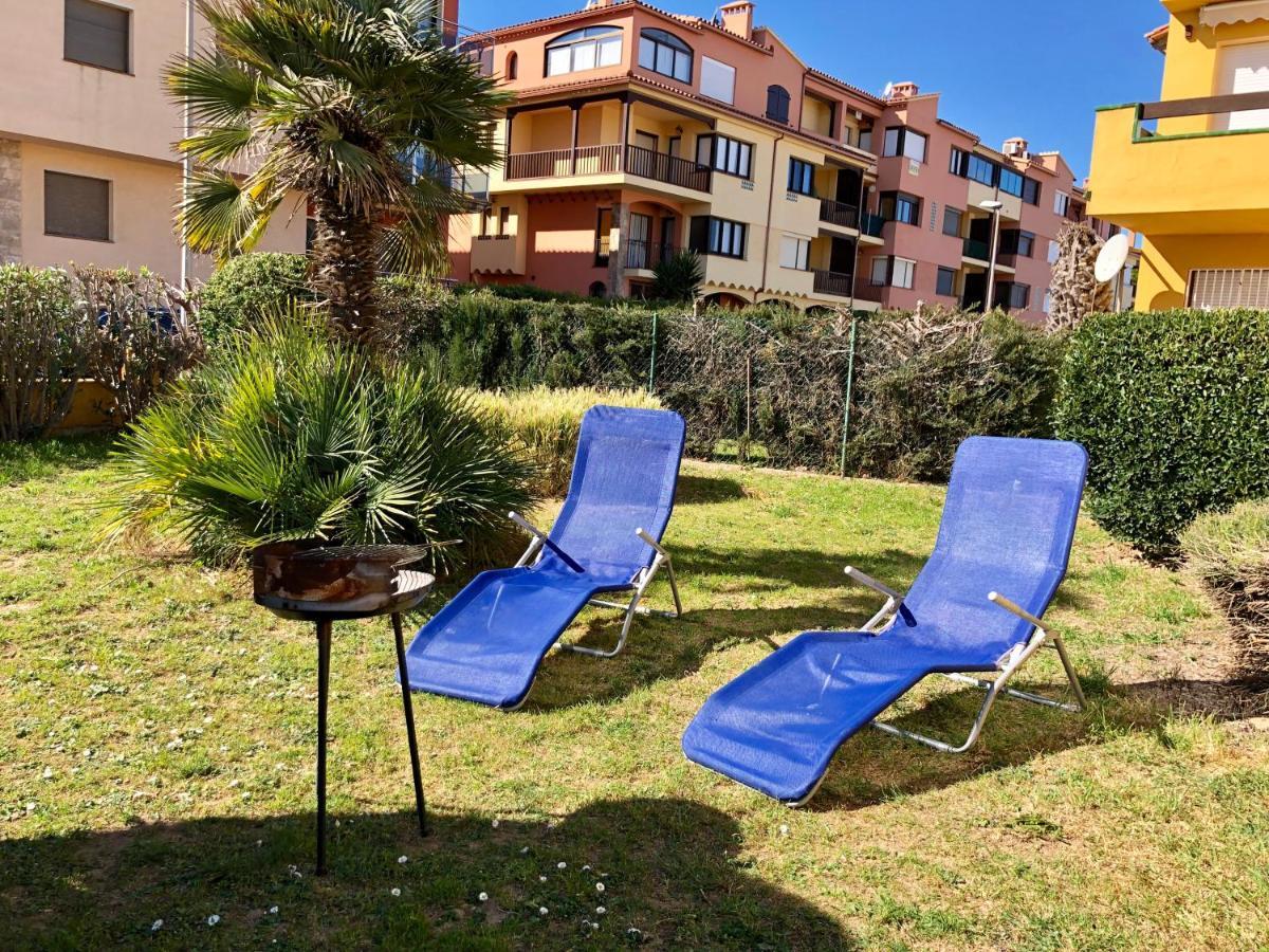 Apartament Amb Jardi A La Platja D'Empuriabrava Exterior photo