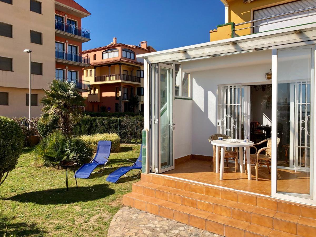 Apartament Amb Jardi A La Platja D'Empuriabrava Exterior photo